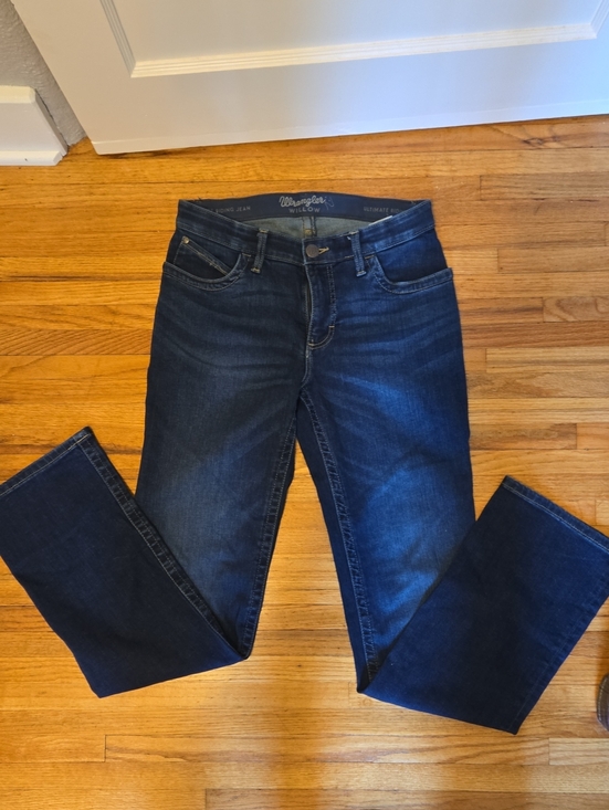 Wrangler Denim - NWOT Wrangler Women's Willow Ultimate Riding Jean in Dark Blue Wash